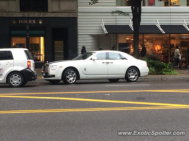 Rolls Royce Phantom spotted in Chicago, Illinois