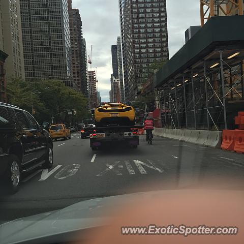 Mclaren MP4-12C spotted in Manhattan, New York