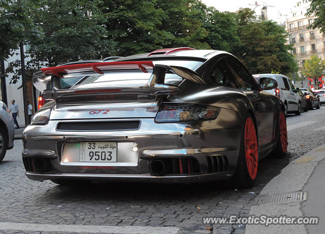 Porsche 911 GT2 spotted in Paris, France