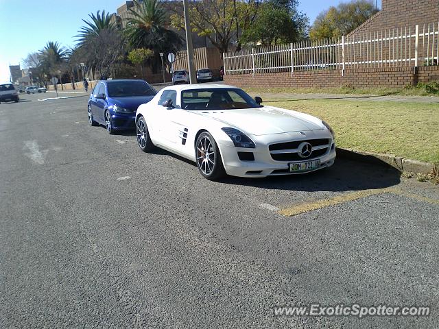 Mercedes SLS AMG spotted in Sandton, South Africa