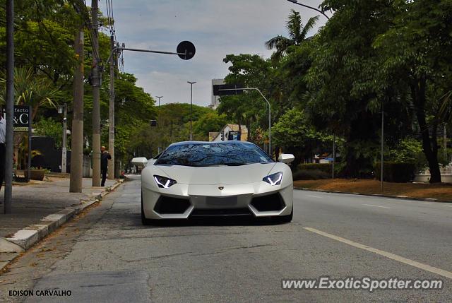 Lamborghini Aventador spotted in São Paulo, Brazil