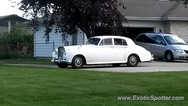 Bentley S Series spotted in Naperville, Illinois