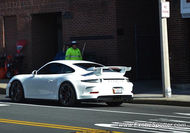 Porsche 911 GT3 spotted in Needham, Massachusetts