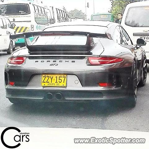 Porsche 911 GT3 spotted in Bogota, Colombia