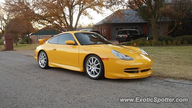 Porsche 911 GT3 spotted in Dallas, Texas