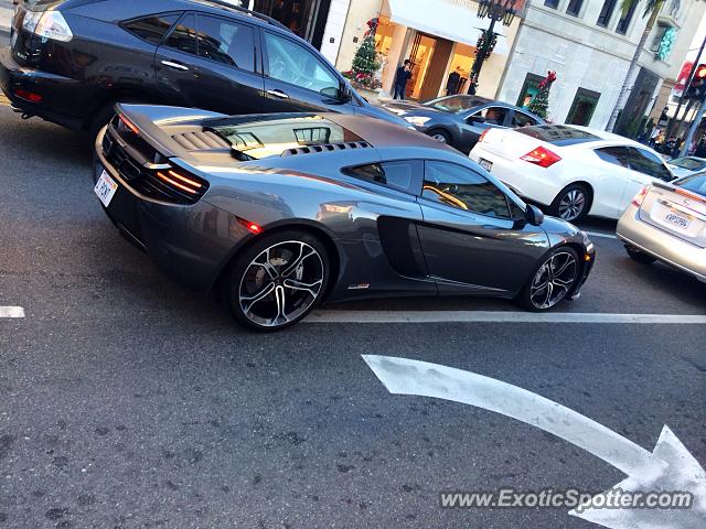 Mclaren MP4-12C spotted in LA, California