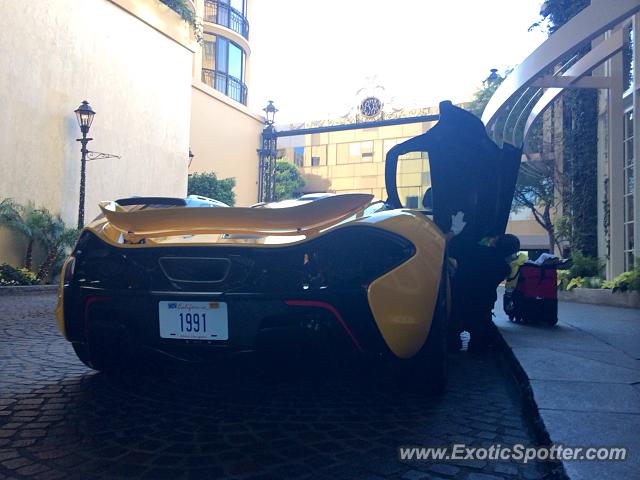 Mclaren P1 spotted in LA, California