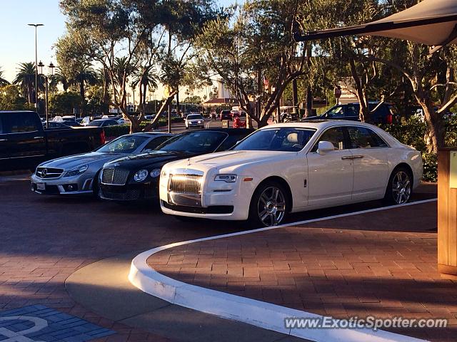 Rolls Royce Ghost spotted in Fashion island, California