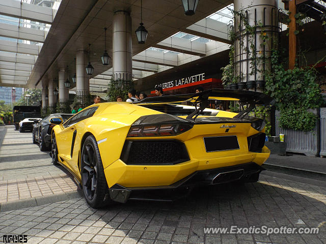 Lamborghini Aventador spotted in Jakarta, Indonesia