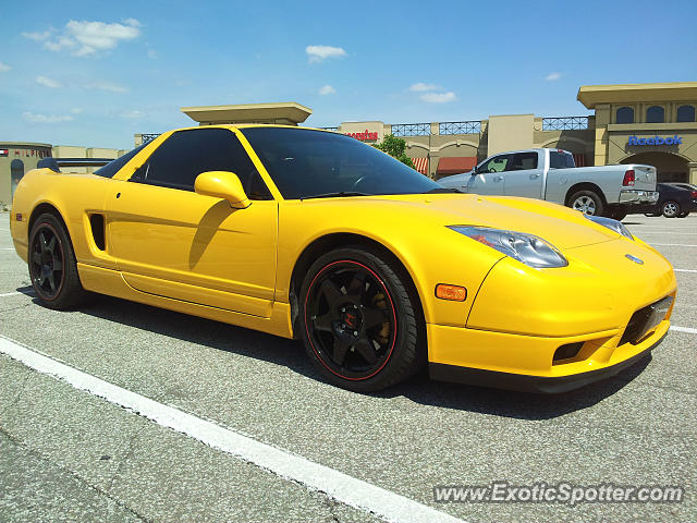 Acura NSX spotted in Windsor, Ontario, Canada