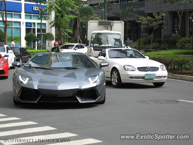 Lamborghini Aventador spotted in Taguig, Philippines