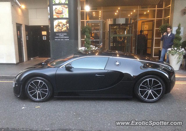 Bugatti Veyron spotted in London, United Kingdom