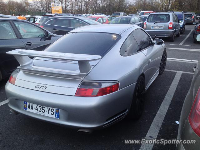 Porsche 911 GT3 spotted in Brie cmpt robert, France