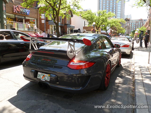 Porsche 911 GT3 spotted in Toronto, Canada