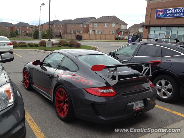 Porsche 911 GT3 spotted in Toronto, Canada