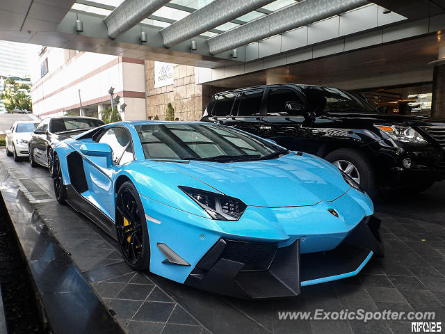 Lamborghini Aventador spotted in Jakarta, Indonesia