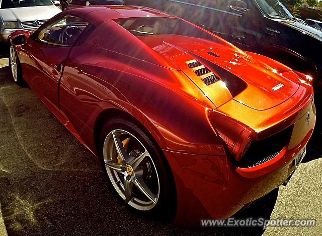 Ferrari 458 Italia spotted in Menlo Park, California