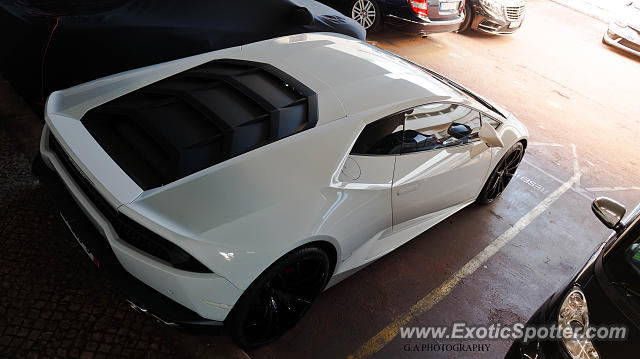 Lamborghini Huracan spotted in Lisbon, Portugal