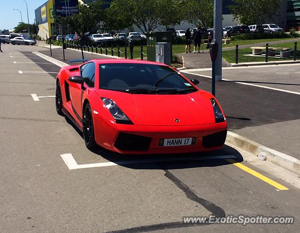 Lamborghini Gallardo spotted in Blenheim, New Zealand