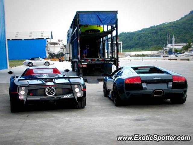 Pagani Zonda spotted in Guarujá, Brazil