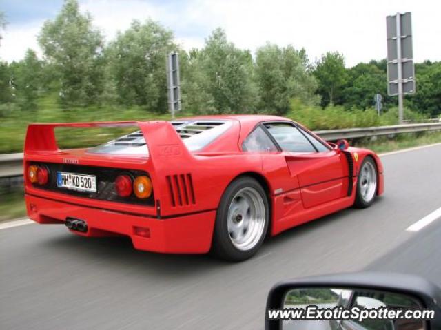 Ferrari F40 spotted in Hamburg, Germany