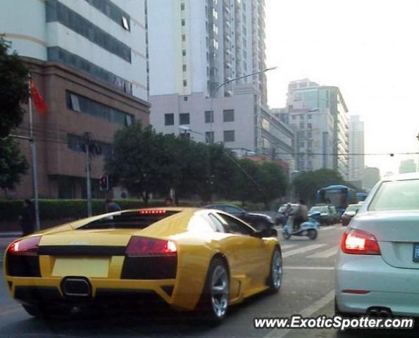 Lamborghini Murcielago spotted in Fuzhou, China