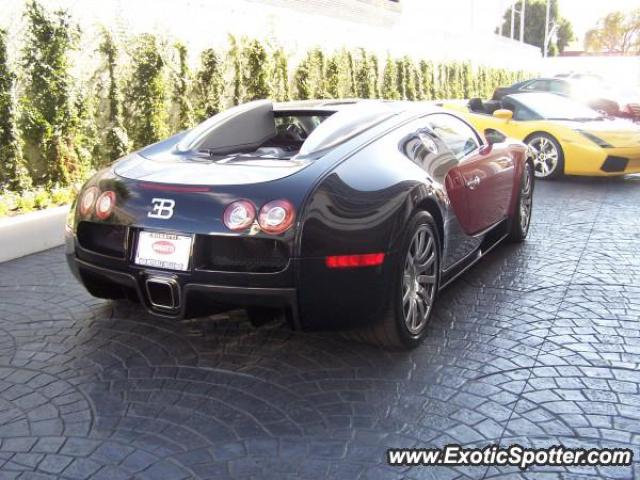 Bugatti Veyron spotted in Beverly Hills, California