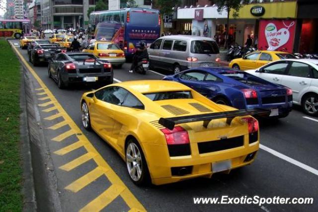 Lamborghini Gallardo spotted in Taipei, Taiwan