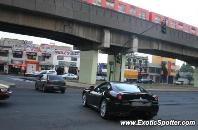 Ferrari 599GTB spotted in Mexico City, Mexico