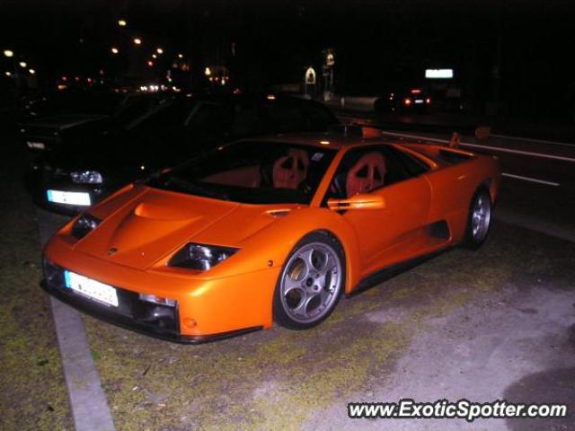 Lamborghini Diablo spotted in Koln, Germany