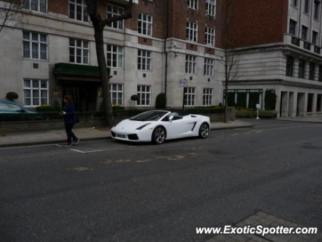 Lamborghini Gallardo spotted in London, United Kingdom