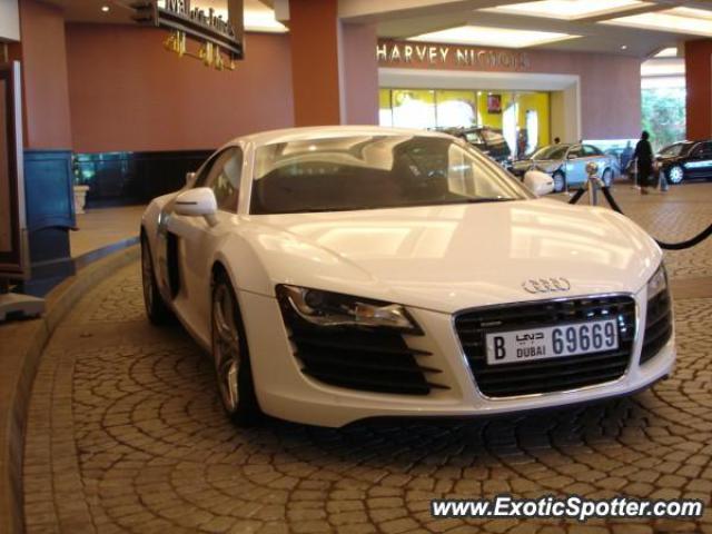 Audi R8 spotted in Dubai, United Arab Emirates