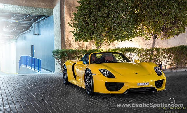 Porsche 918 Spyder spotted in Dubai, United Arab Emirates