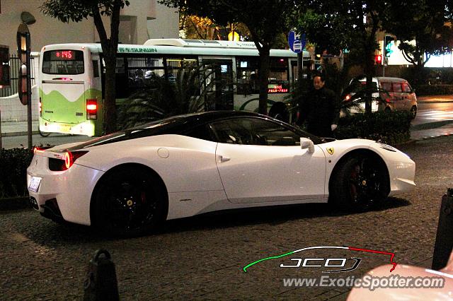 Ferrari 458 Italia spotted in Shanghai, China