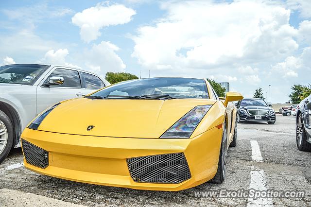 Lamborghini Gallardo spotted in Dallas, Texas