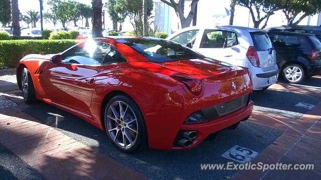 Ferrari California spotted in Cape Town, South Africa