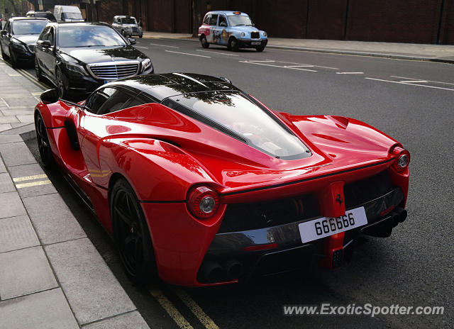 Ferrari LaFerrari spotted in London, United Kingdom