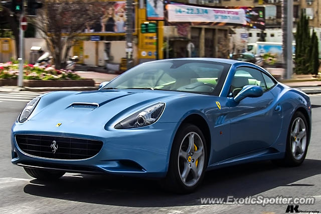 Ferrari California spotted in Tel Aviv, Israel