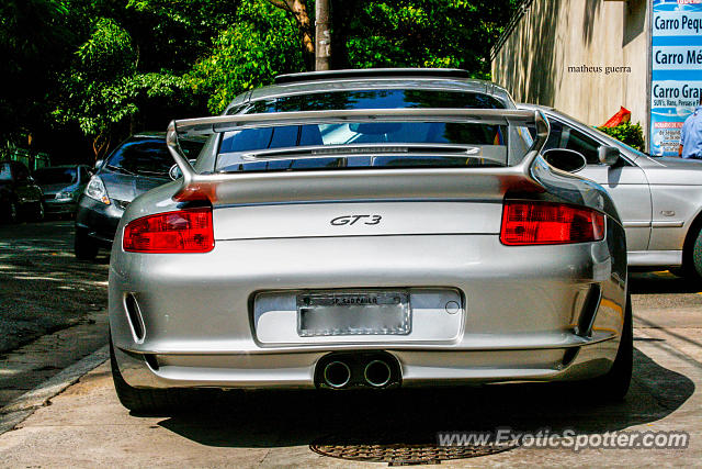 Porsche 911 GT3 spotted in São Paulo, Brazil