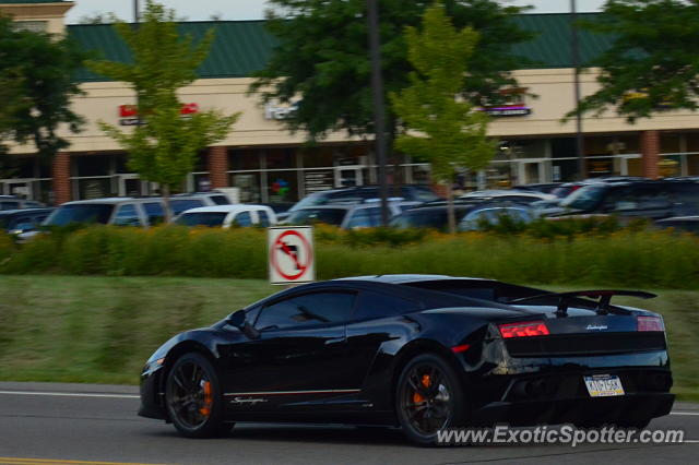 Lamborghini Gallardo spotted in Pittsburgh, Pennsylvania