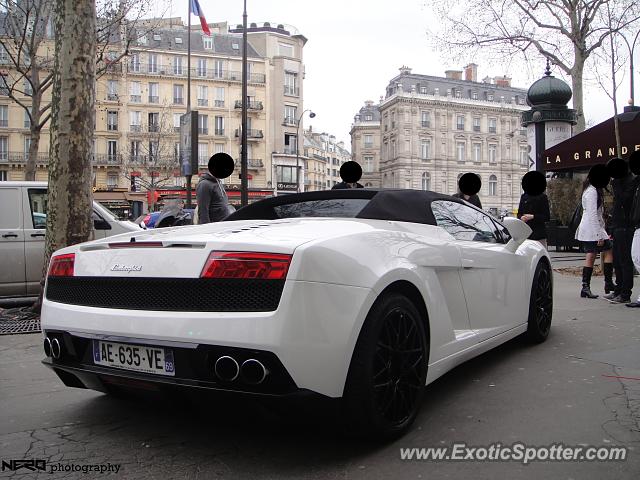 Lamborghini Gallardo spotted in Paris, France