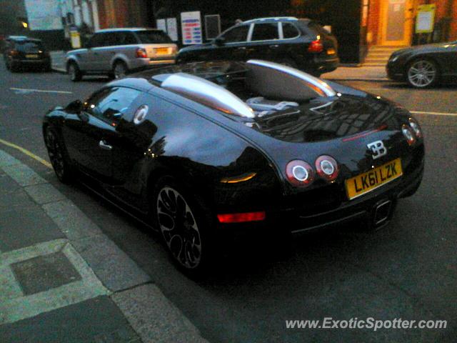 Bugatti Veyron spotted in London, United Kingdom