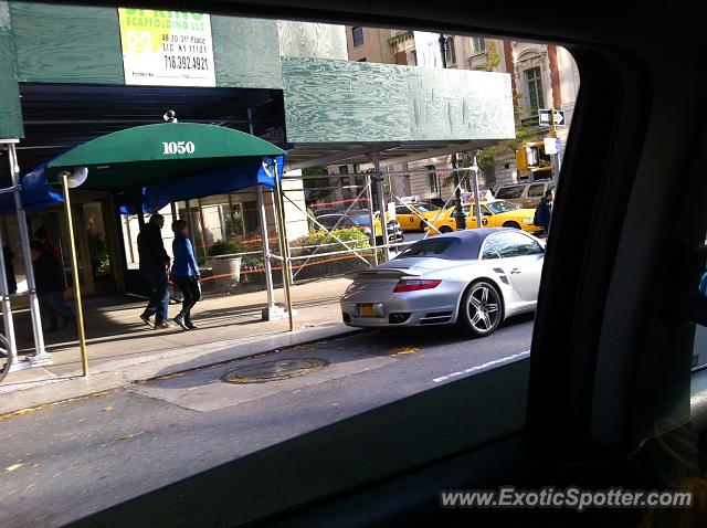 Porsche 911 Turbo spotted in Manhattan, New York