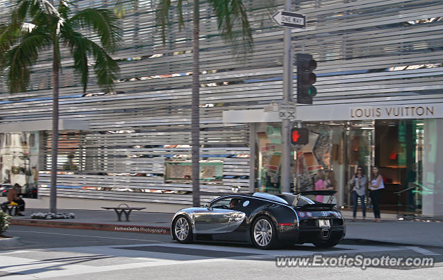 Bugatti Veyron spotted in Beverly Hills, California