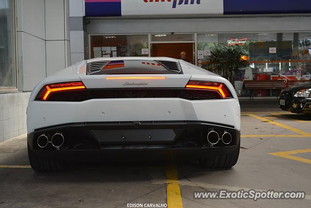 Lamborghini Huracan spotted in São Paulo, Brazil