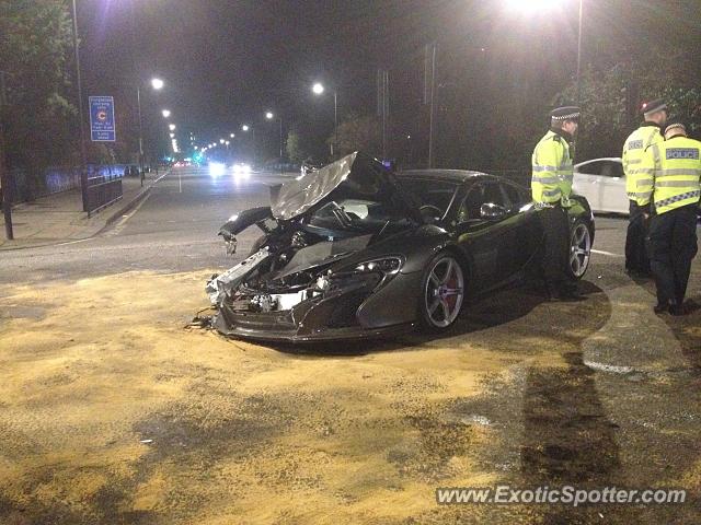 Mclaren 650S spotted in London, United Kingdom