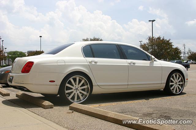 Bentley Continental spotted in Cincinnati, Ohio