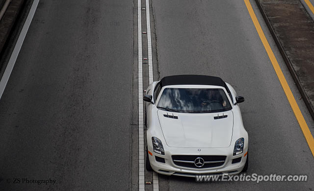 Mercedes SLS AMG spotted in Fort Lauderdale, Florida