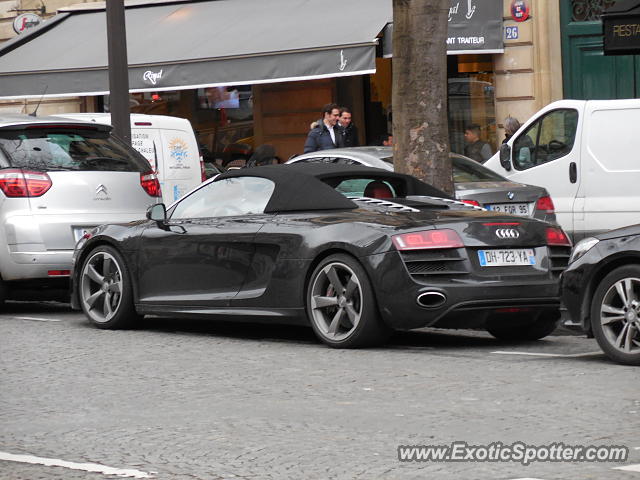 Audi R8 spotted in Paris, France