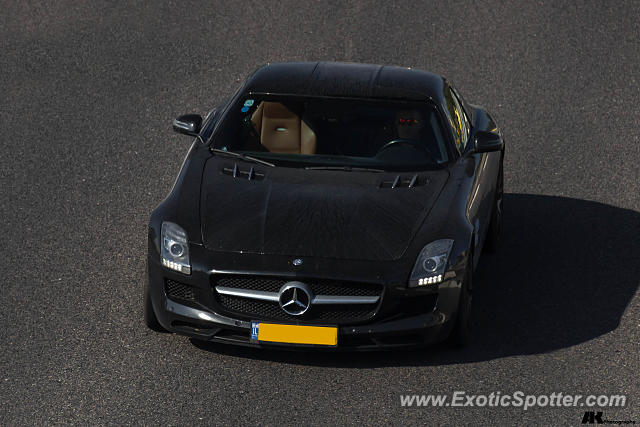 Mercedes SLS AMG spotted in Herzeliya, Israel